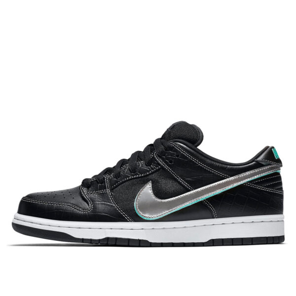 SB x Diamond Supply Co. Dunk Low 'Black Diamond' (2018)