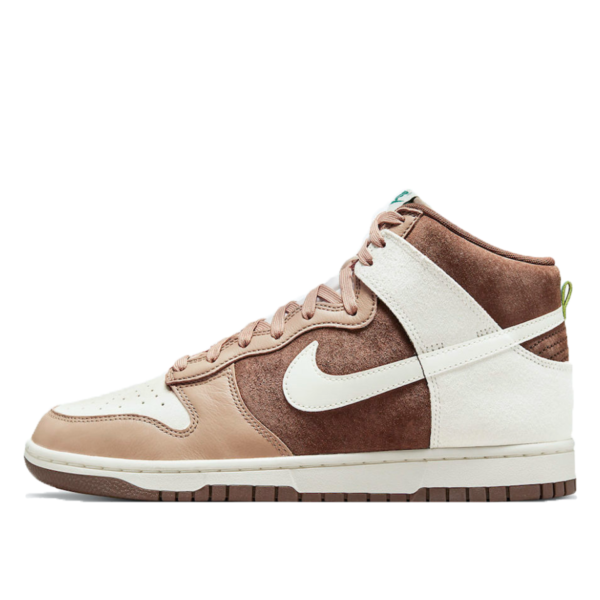 Dunk High Light Chocolate (2021)
