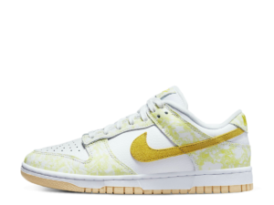 Dunk Low WMNS Yellow Strike (2021)