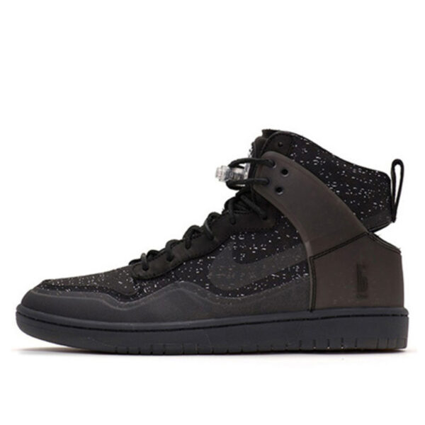 Dunk Lux High Pigalle Black