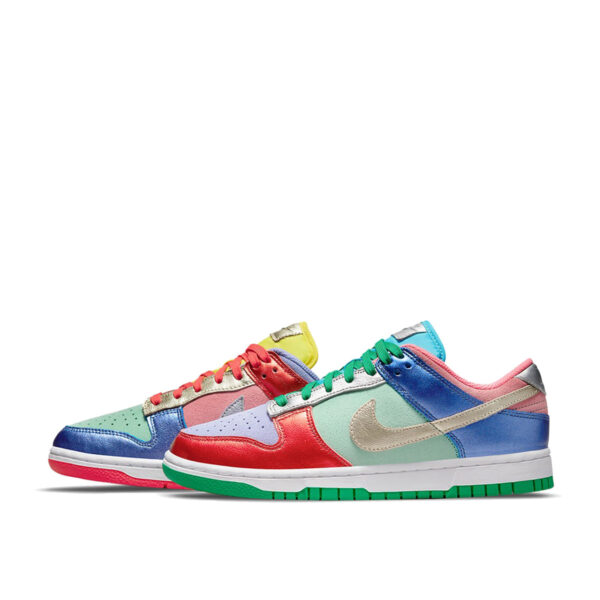 WMNS Dunk Low Sunset Pulse (2021)