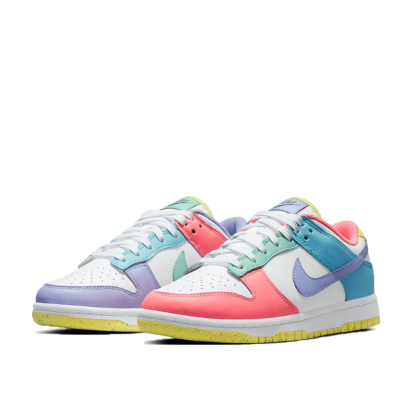 WMNS Dunk Low Easter (2021)