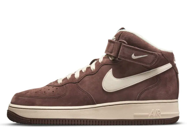Air Force 1 Mid Chocolate Cream (2022)