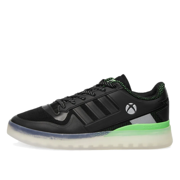 x Xbox Forum Tech Boost Core Black (2021)