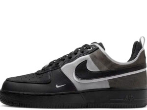 1 React Black White (2022)