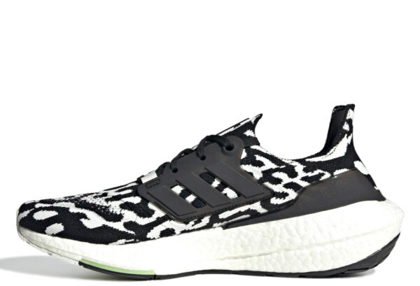 Ultra Boost 22 Zebra (2022)