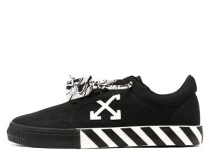 Vulc Low Top Sneaker Black White (2021)