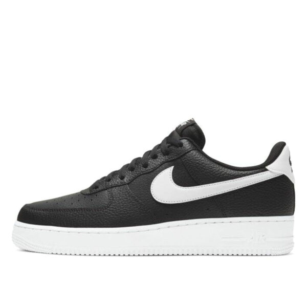 Air Force 1 Low '07 Black White Pebbled Leather (2021)