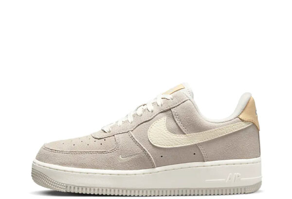 Air Force 1 Taupe Suede (2022)
