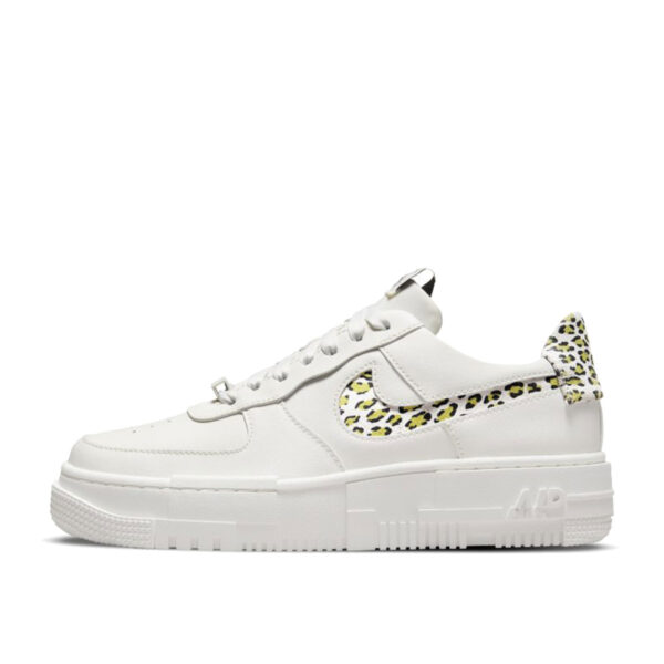 WMNS Air Force 1 Low Pixel White Leopard (2021)