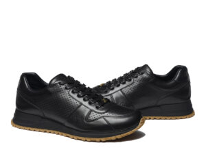 x Supreme Run Away LV Sneaker Black Gum (FW17)