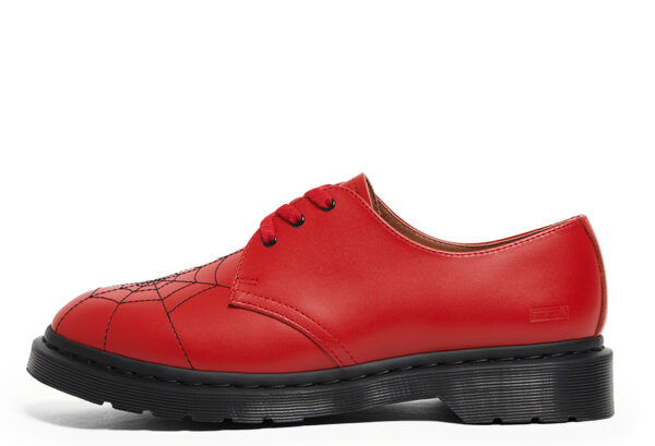 x Dr. Martens® Spiderweb 3-Eye Shoe Red (SS22)