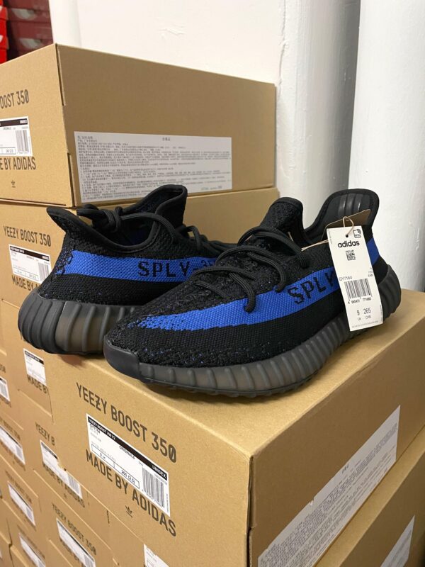 Yeezy 350v2 Dazzling Blue