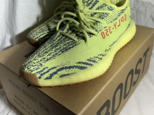 Yeezy 350v2 Semi Frozen Yellow