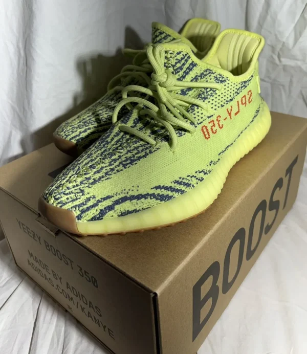 Yeezy 350v2 Semi Frozen Yellow